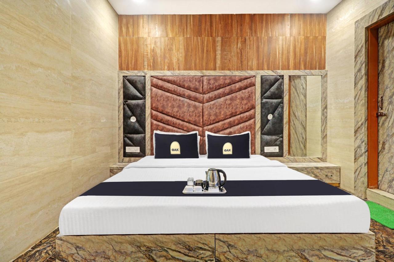 Townhouse Oak Pooth Haveli Дели Экстерьер фото